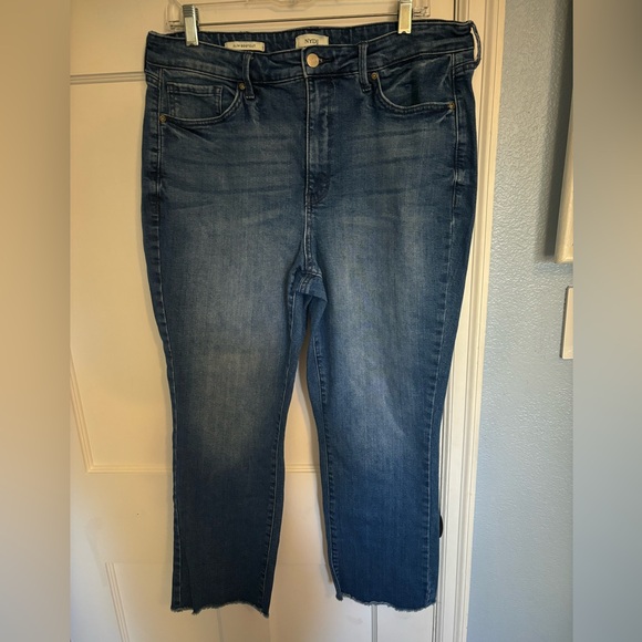 Slim cropped boot cut jeans size 14 NYDJ - Picture 2 of 7